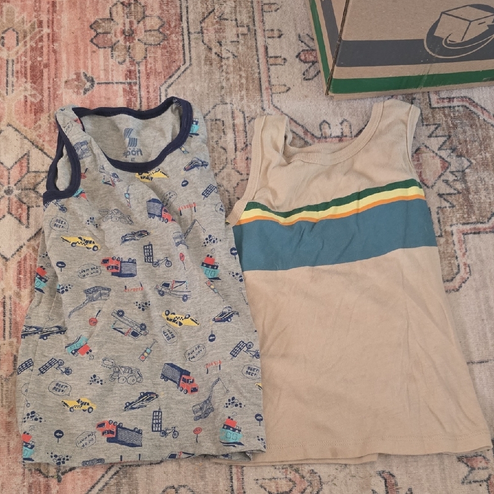 Bundle boys 4T Tank Tops